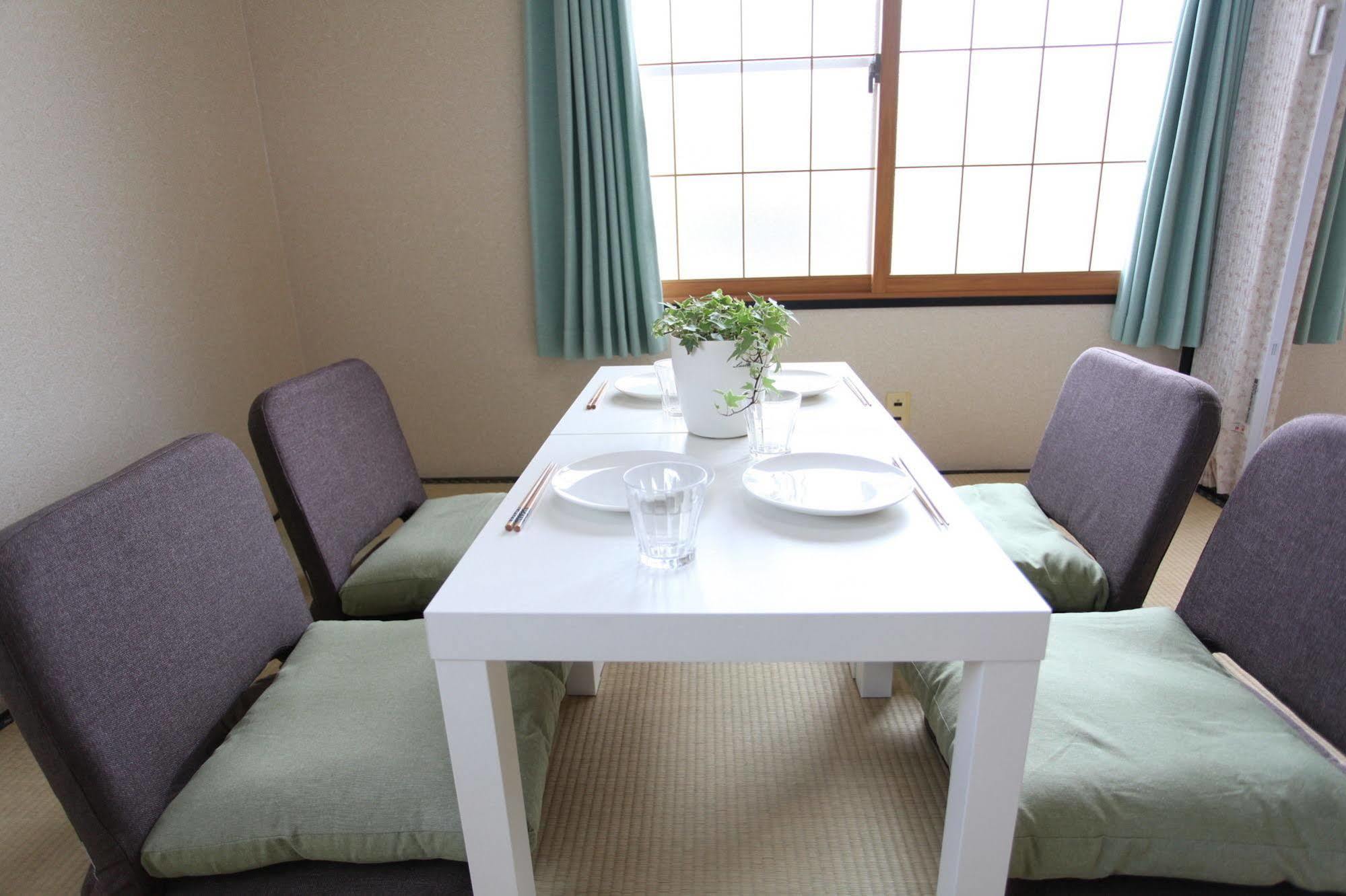 Fujiyama Base Bed & Breakfast Fujiyoshida Ngoại thất bức ảnh